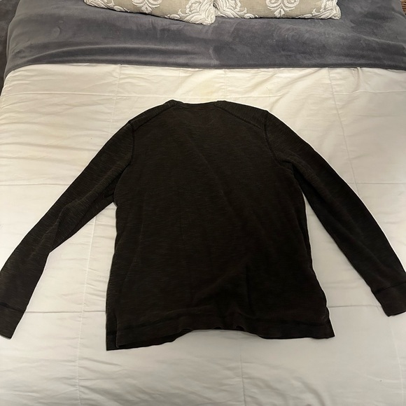 Men’s Large Denver Hayes long sleeve shirt. - Picture 2 of 2